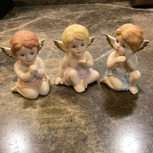 Homco Set of Three Kneeling Porcelain Baby Angels # 1430